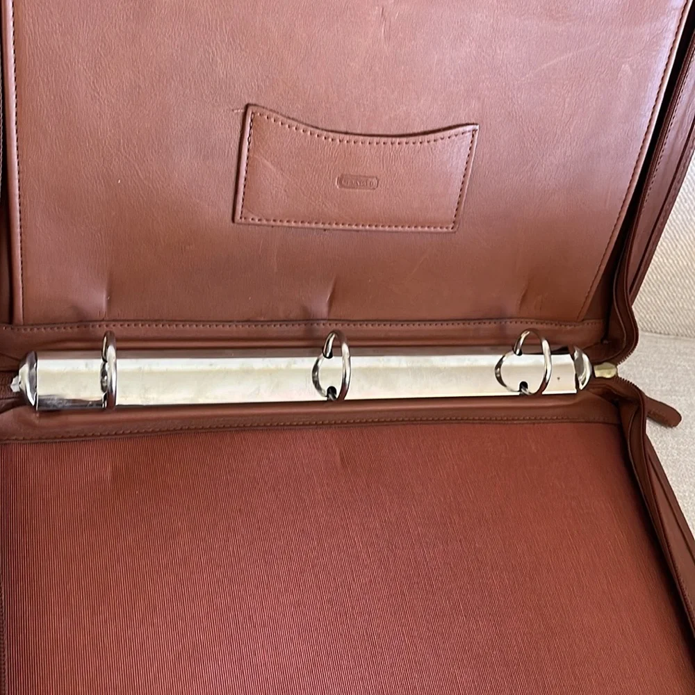 Coach Vintage Brown Leather Large Three Ring Binder Zip Top Handle Folio - Picture 8 of 16